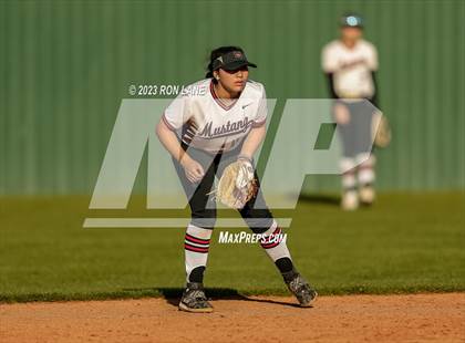 Thumbnail 2 in Southmoore @ Mustang photogallery.