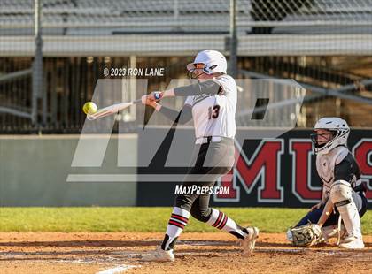 Thumbnail 3 in Southmoore @ Mustang photogallery.