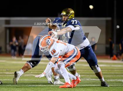 Thumbnail 3 in Bridgeland vs Klein Collins (UIL 6A D1 Football Bi-District) photogallery.