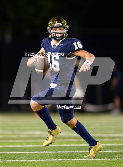 Thumbnail 2 in Bridgeland vs Klein Collins (UIL 6A D1 Football Bi-District) photogallery.