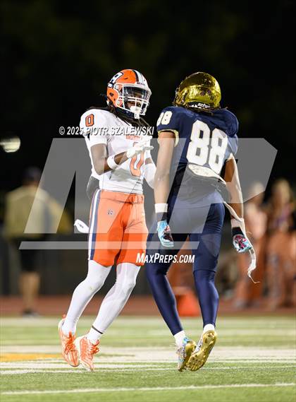 Thumbnail 3 in Bridgeland vs Klein Collins (UIL 6A D1 Football Bi-District) photogallery.