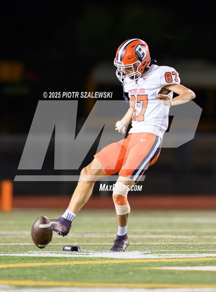 Thumbnail 3 in Bridgeland vs Klein Collins (UIL 6A D1 Football Bi-District) photogallery.