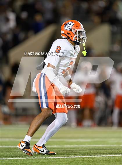 Thumbnail 3 in Bridgeland vs Klein Collins (UIL 6A D1 Football Bi-District) photogallery.