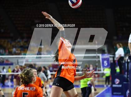 Thumbnail 1 in Lewis-Palmer vs Pueblo West (CHSAA 4A Pool Play) photogallery.