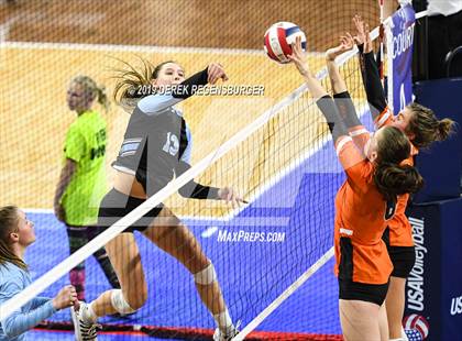 Thumbnail 2 in Lewis-Palmer vs Pueblo West (CHSAA 4A Pool Play) photogallery.