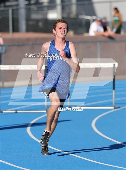 Thumbnail 3 in Estrella Foothills Invitational photogallery.