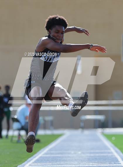 Thumbnail 3 in Estrella Foothills Invitational photogallery.