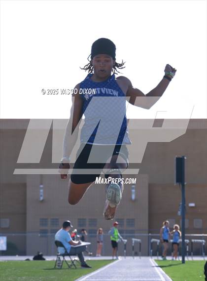 Thumbnail 2 in Estrella Foothills Invitational photogallery.