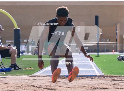 Thumbnail 2 in Estrella Foothills Invitational photogallery.