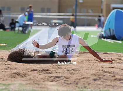 Thumbnail 2 in Estrella Foothills Invitational photogallery.