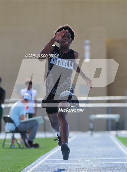 Thumbnail 1 in Estrella Foothills Invitational photogallery.