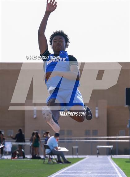 Thumbnail 2 in Estrella Foothills Invitational photogallery.