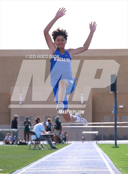 Thumbnail 2 in Estrella Foothills Invitational photogallery.