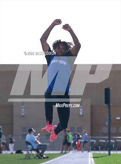 Thumbnail 2 in Estrella Foothills Invitational photogallery.