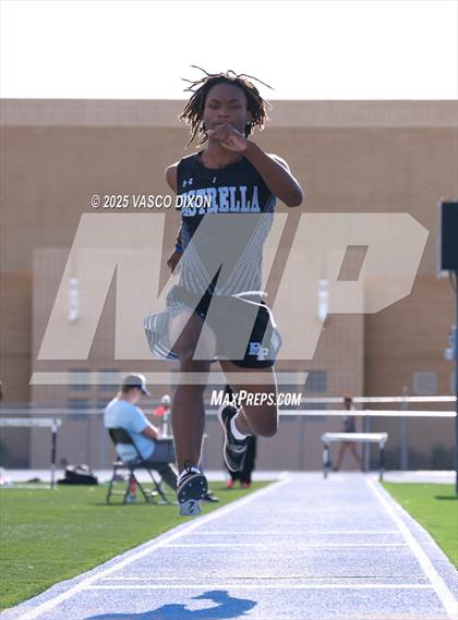 Thumbnail 2 in Estrella Foothills Invitational photogallery.