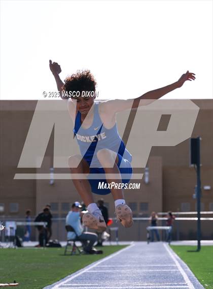 Thumbnail 2 in Estrella Foothills Invitational photogallery.