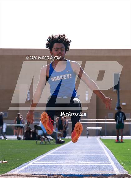 Thumbnail 2 in Estrella Foothills Invitational photogallery.