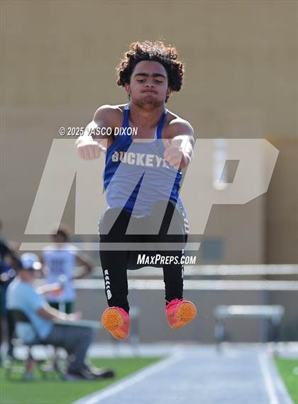Thumbnail 2 in Estrella Foothills Invitational photogallery.