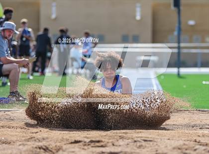 Thumbnail 2 in Estrella Foothills Invitational photogallery.
