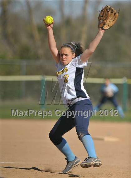 Thumbnail 1 in Center vs. Vanden (Victory Pre-Season T.O.C.) photogallery.