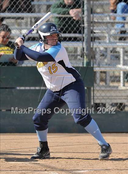 Thumbnail 2 in Center vs. Vanden (Victory Pre-Season T.O.C.) photogallery.