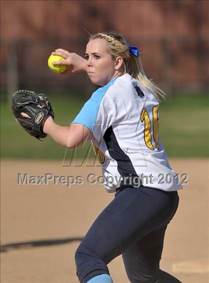 Thumbnail 2 in Center vs. Vanden (Victory Pre-Season T.O.C.) photogallery.