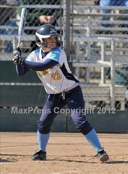 Thumbnail 1 in Center vs. Vanden (Victory Pre-Season T.O.C.) photogallery.
