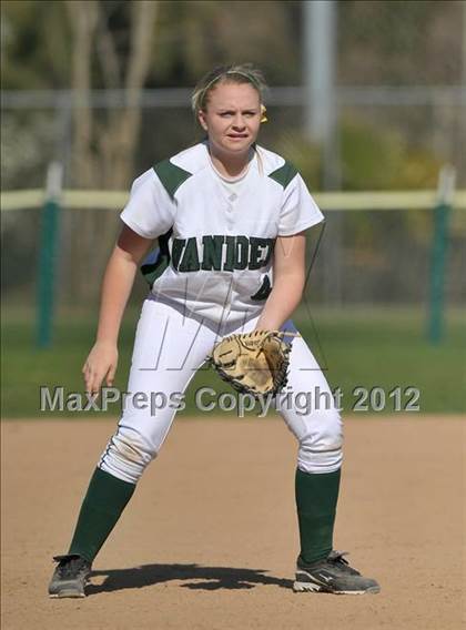 Thumbnail 1 in Center vs. Vanden (Victory Pre-Season T.O.C.) photogallery.