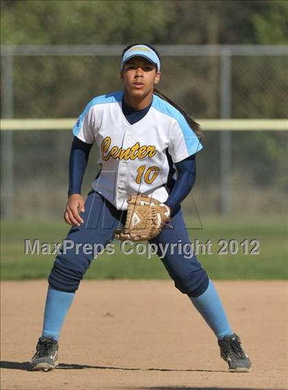 Thumbnail 1 in Center vs. Vanden (Victory Pre-Season T.O.C.) photogallery.