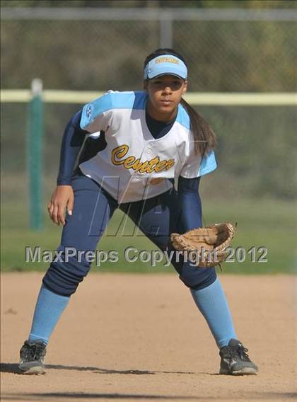 Thumbnail 2 in Center vs. Vanden (Victory Pre-Season T.O.C.) photogallery.