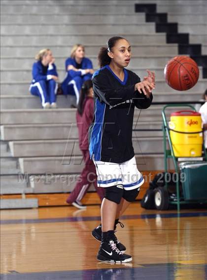 Thumbnail 1 in Lewisville @ Hebron photogallery.