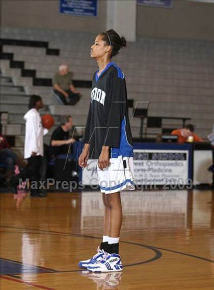 Thumbnail 1 in Lewisville @ Hebron photogallery.