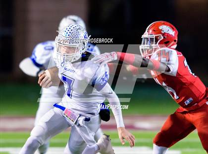 Thumbnail 2 in Falls City vs. Burton (UIL 2A Quarterfinals) photogallery.