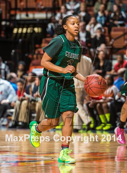 Thumbnail 2 in Weaver vs. Capital Prep (CIAC Class L Final) photogallery.