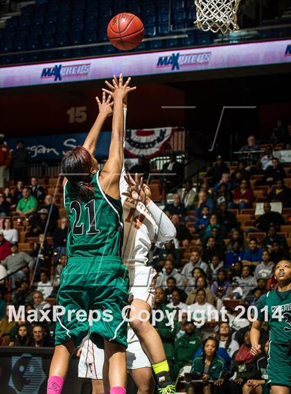 Thumbnail 1 in Weaver vs. Capital Prep (CIAC Class L Final) photogallery.