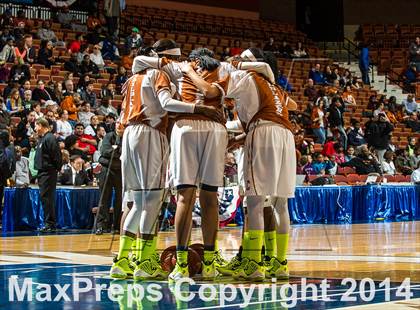 Thumbnail 1 in Weaver vs. Capital Prep (CIAC Class L Final) photogallery.
