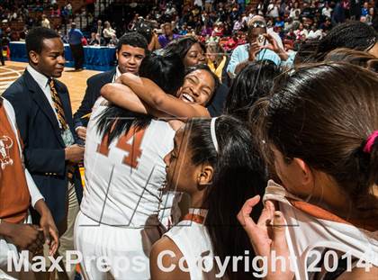 Thumbnail 1 in Weaver vs. Capital Prep (CIAC Class L Final) photogallery.