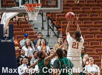 Thumbnail 3 in Weaver vs. Capital Prep (CIAC Class L Final) photogallery.