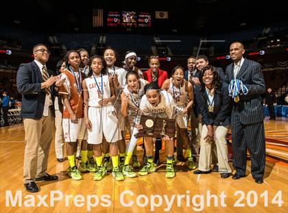 Thumbnail 2 in Weaver vs. Capital Prep (CIAC Class L Final) photogallery.