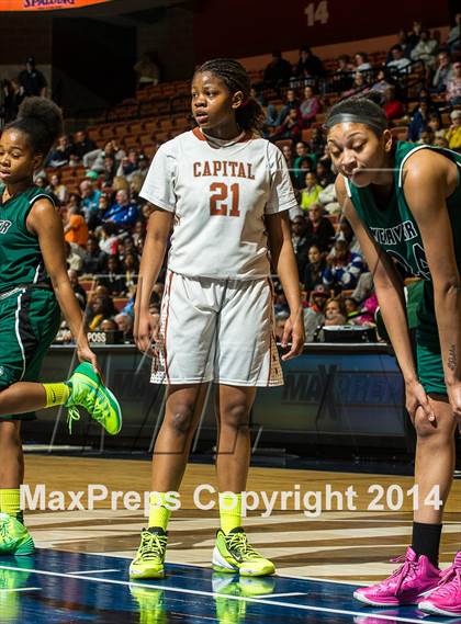 Thumbnail 1 in Weaver vs. Capital Prep (CIAC Class L Final) photogallery.