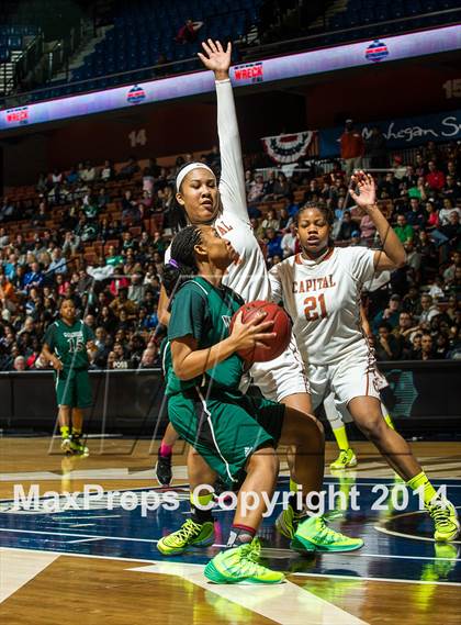 Thumbnail 3 in Weaver vs. Capital Prep (CIAC Class L Final) photogallery.
