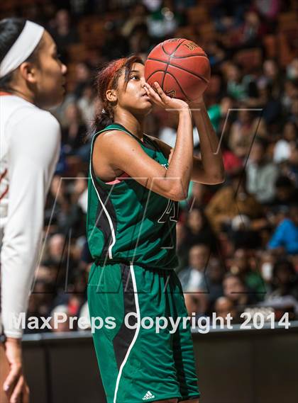 Thumbnail 2 in Weaver vs. Capital Prep (CIAC Class L Final) photogallery.