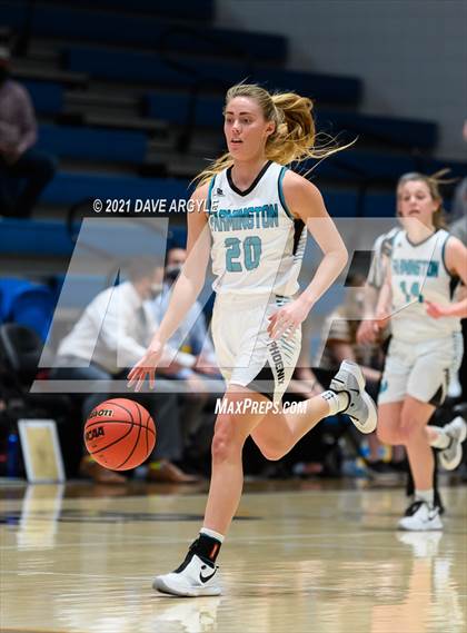 Thumbnail 3 in Farmington vs. Olympus (UHSAA 5A Semifinal) photogallery.