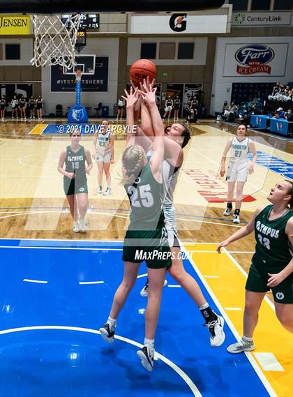 Thumbnail 2 in Farmington vs. Olympus (UHSAA 5A Semifinal) photogallery.