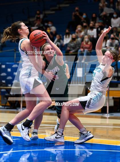 Thumbnail 1 in Farmington vs. Olympus (UHSAA 5A Semifinal) photogallery.