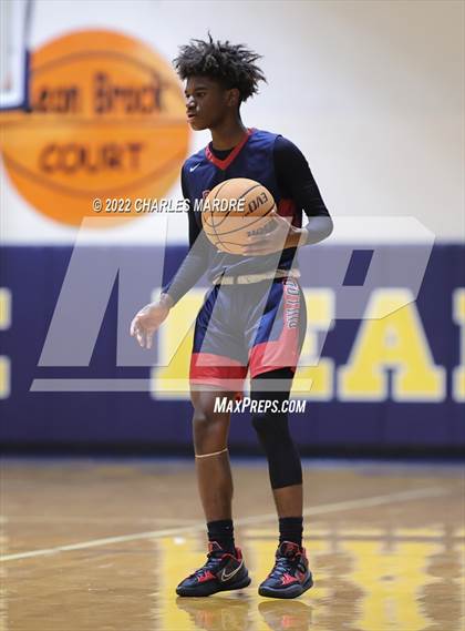 Thumbnail 3 in Terry Sanford @ Cape Fear photogallery.