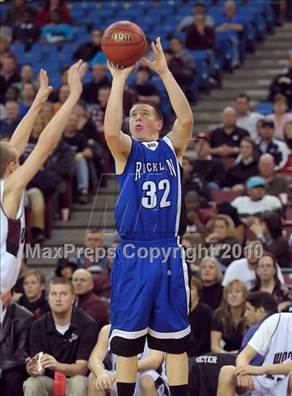 Thumbnail 3 in Rocklin vs. Woodcreek (CIF SJS D2 Playoffs) photogallery.