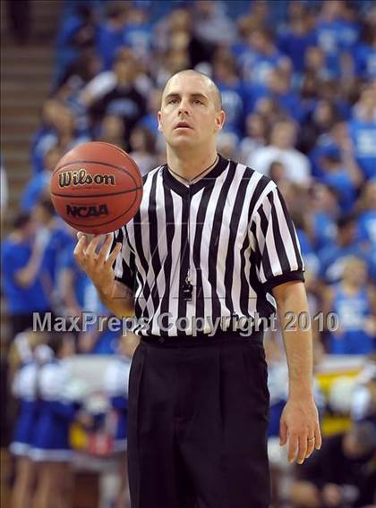 Thumbnail 3 in Rocklin vs. Woodcreek (CIF SJS D2 Playoffs) photogallery.