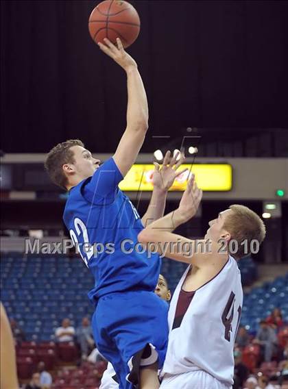 Thumbnail 2 in Rocklin vs. Woodcreek (CIF SJS D2 Playoffs) photogallery.