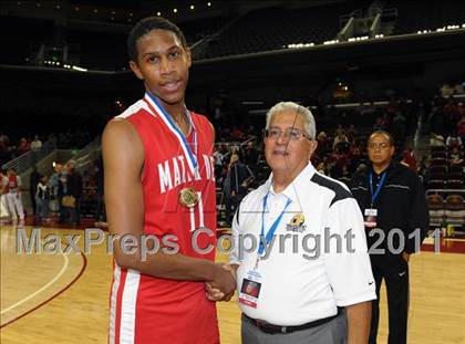 Thumbnail 2 in Mater Dei vs. Centennial (CIF SoCal D1 Regional Final) photogallery.